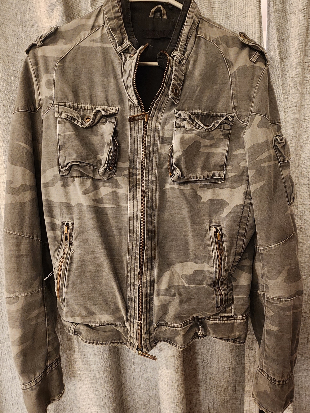 Vintage distressed Camo Jacket